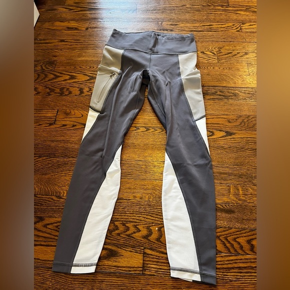 Athleta‎ | Women’s | Color-block | All In Tight | 7/8 | Leggings | Small - Picture 3 of 9